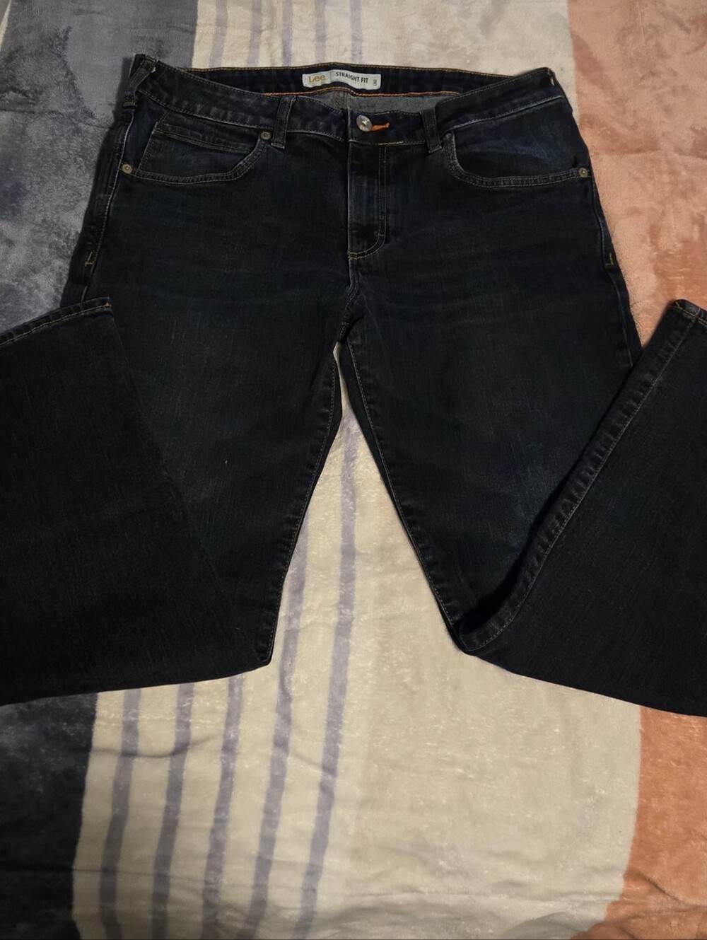 Lee Men's Dark Wash Straight Leg Jeans